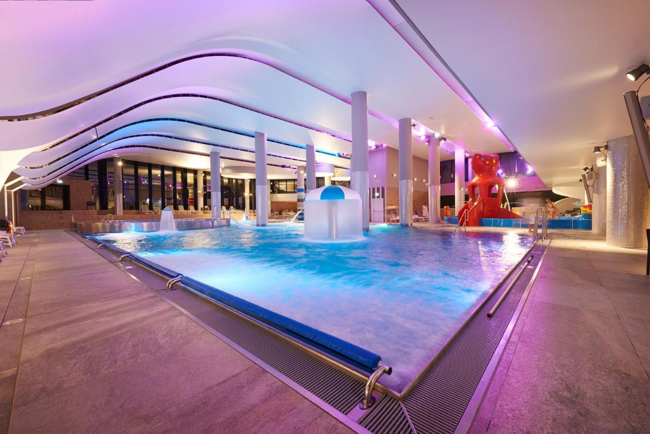 Vacationclub - Baltic Park Fort Apartament E.111 Swinoujscie Dış mekan fotoğraf